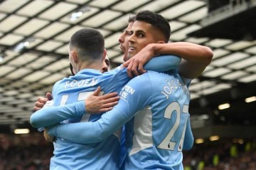 开云中国-枣红深绿的曼市德比？葡萄牙国脚PK坎塞洛B席完胜