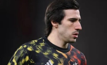 开云官方-尤文锁定托纳利为首要引援目标，计划出售奥彭达筹款|尤文图斯|意大利|转会|纽卡斯尔联|纽卡斯尔_新浪体育_新浪新闻