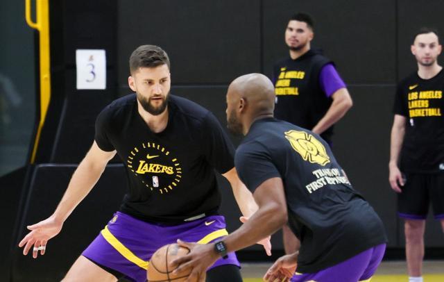 1744788337623048568.jpg 1.jpg